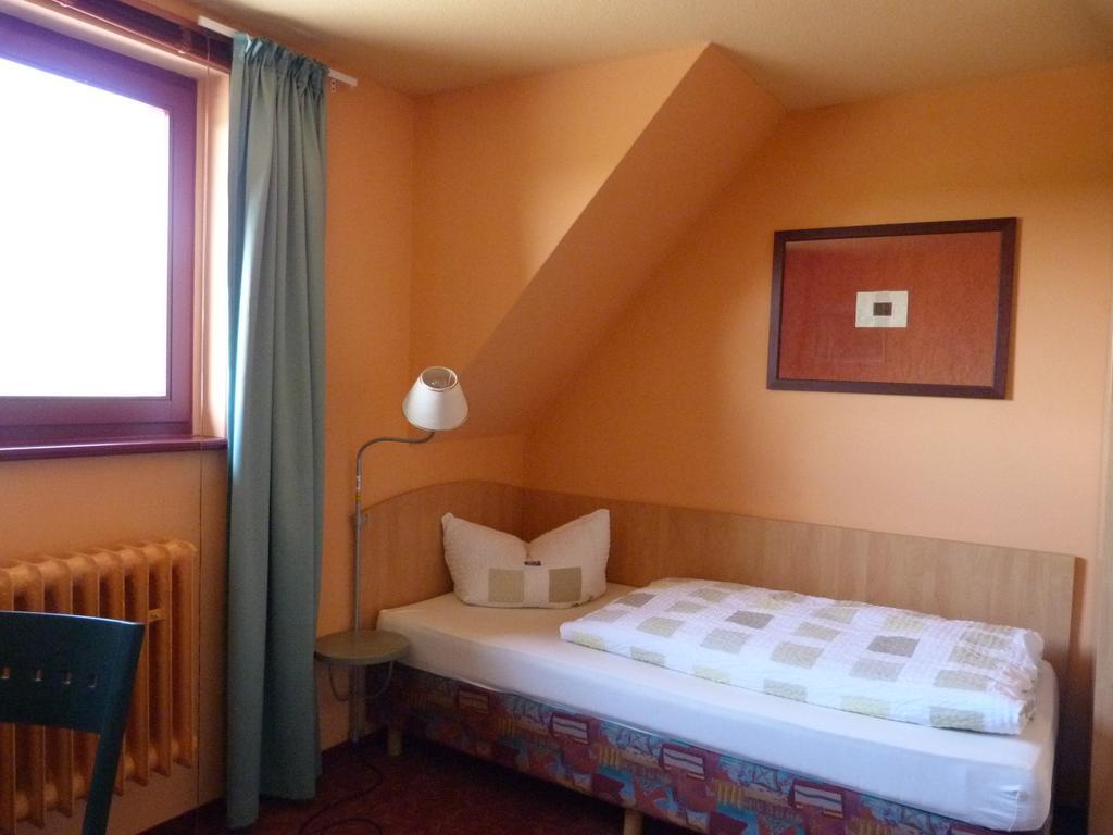 Waldhaus Colditz Garni Ruang foto